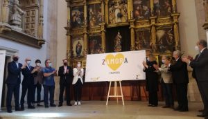 Los Jóvenes Empresarios de Zamora apoyan el éxito de la marca Zamora Enamora